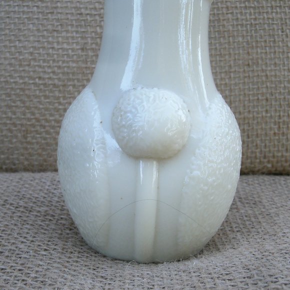 Vintage Avon Poodle Bath Oil Bottle milk glass - Picture 14 of 16